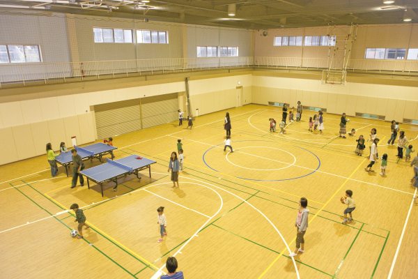 クラブアリーナ（体育館）