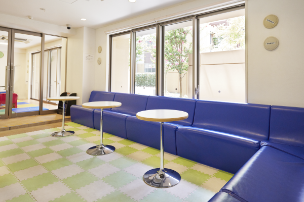 キッズルーム＆ママラウンジ