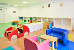 キッズルーム＆ママラウンジ