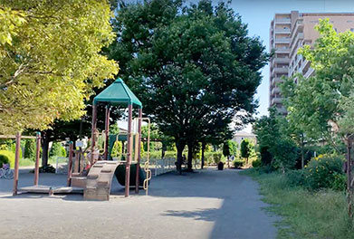 児童遊び場エリア